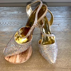 Valenti Franco Gold Sequin Shoes 7.5